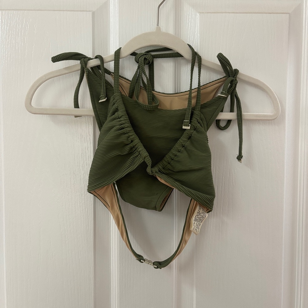 ZULU & ZEPHYR signature halter Green Bikini Set